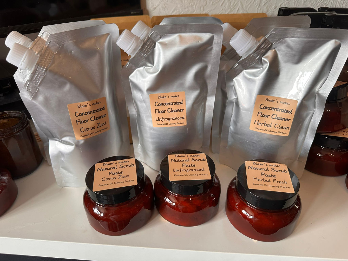 π§½ Natural Scrub Paste β 150g Tub